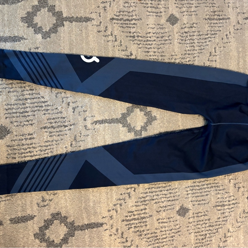 Peloton Ribbed High-Waisted Performance Leggings … - image 4